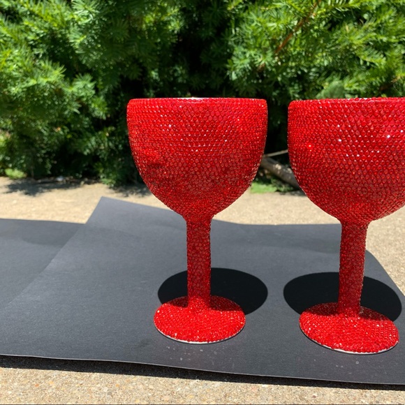Bedazzled Wine Glass Set - Picture 3 of 11